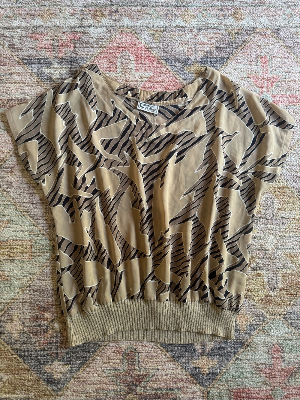 Campus Casuals of California Short Sleeve Top